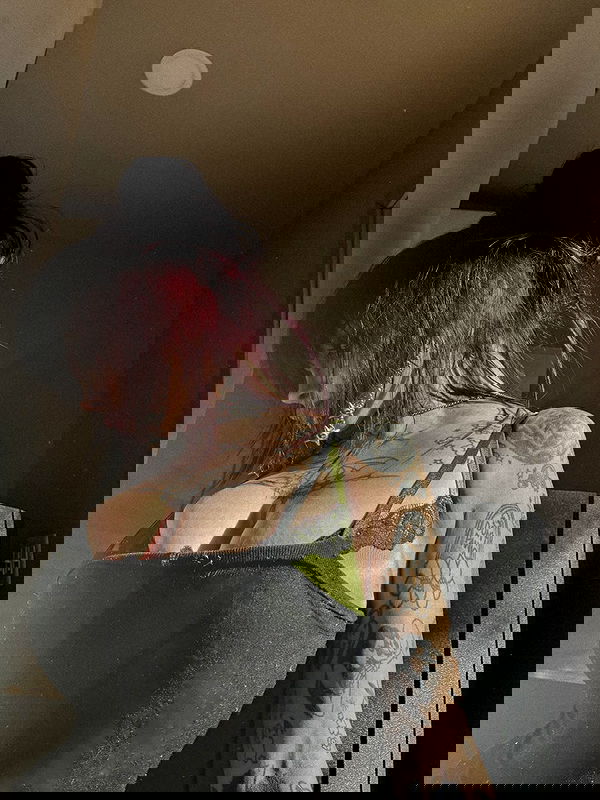 zommmbri zommmbri archive image