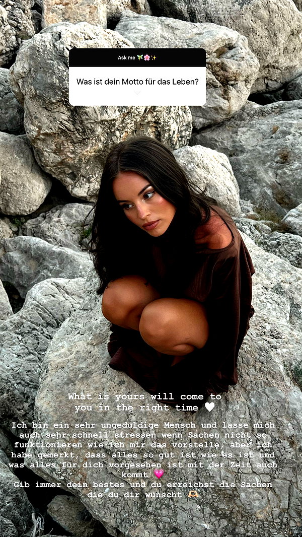 zoeliss instagram image archive image