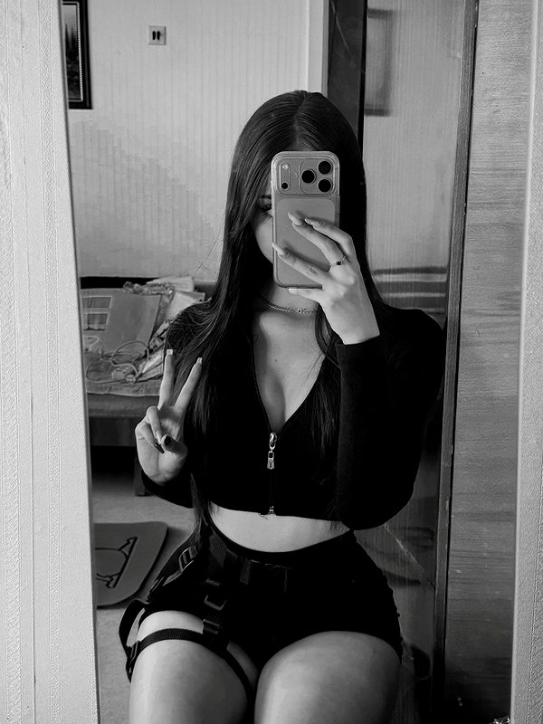 arti_0._.0 instagram image archive image