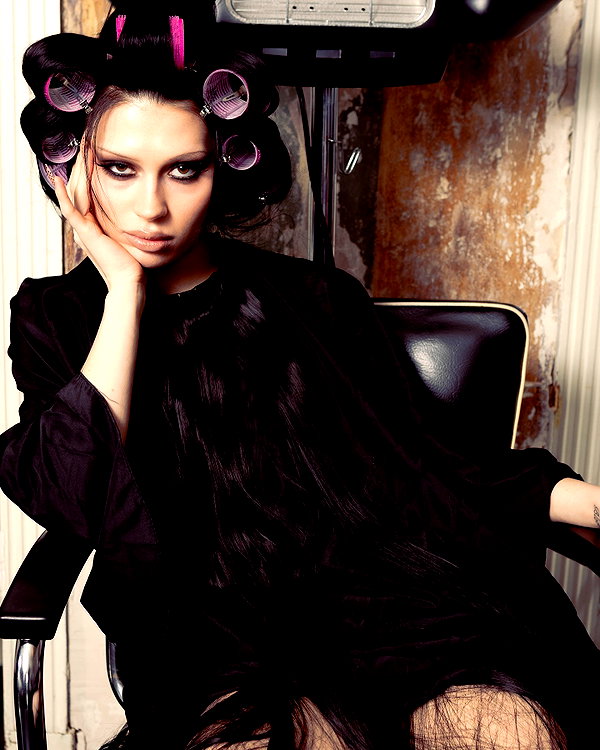 karolinaawasik instagram image archive image