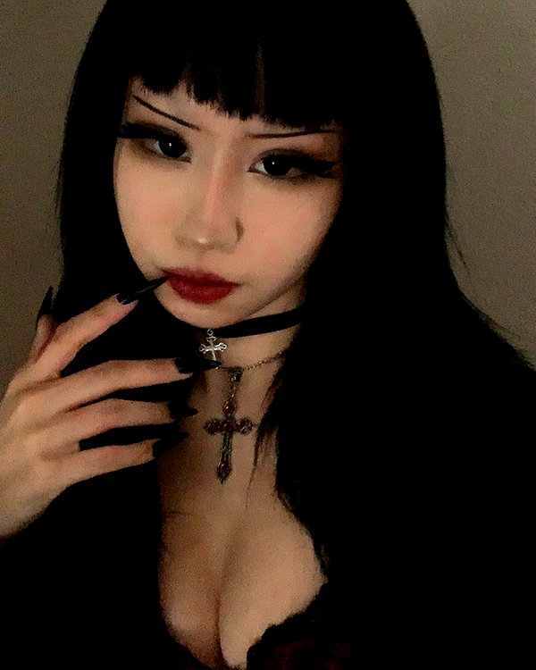 gargoyol instagram image archive image