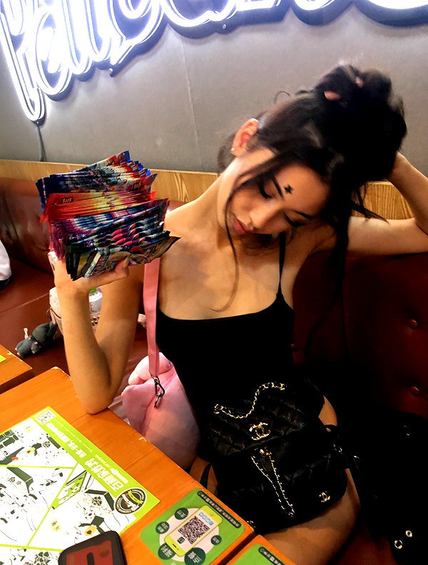 183xei instagram image archive image