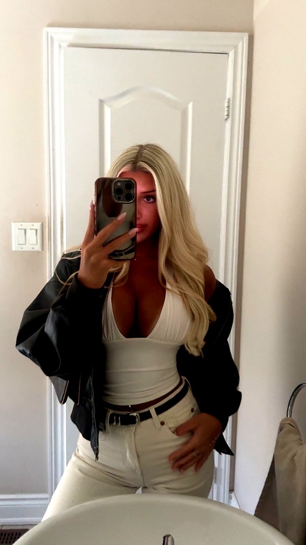 noa.burshtein instagram image archive image