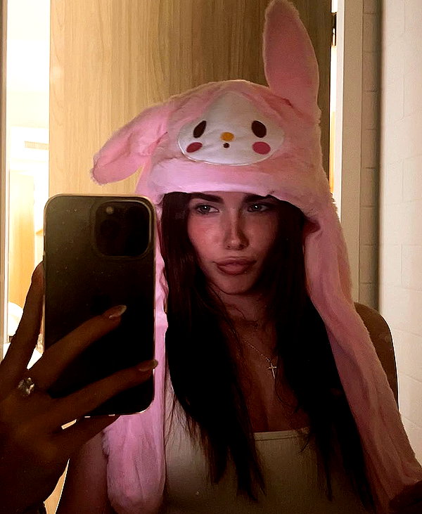 clarissabeaa instagram image archive image