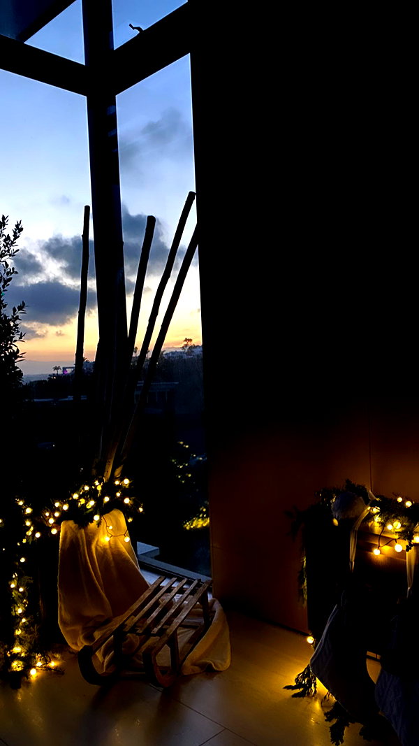arianagrande instagram image archive image