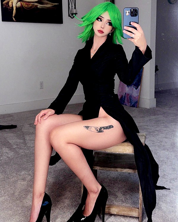ellaexplicit_ instagram image archive image