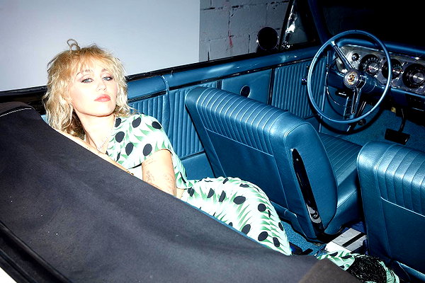 mileycyrus instagram image archive image
