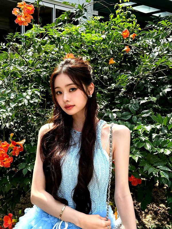 dear.zia instagram image archive image