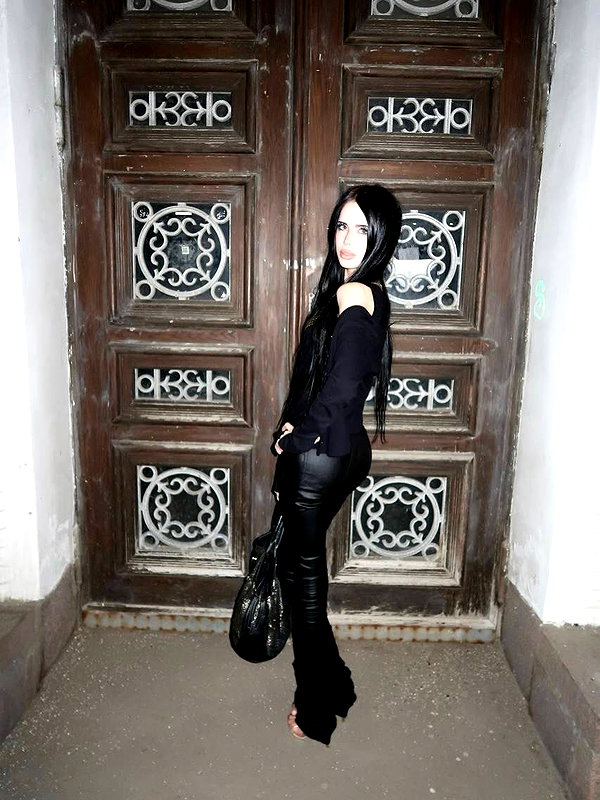yanyluya instagram image archive image