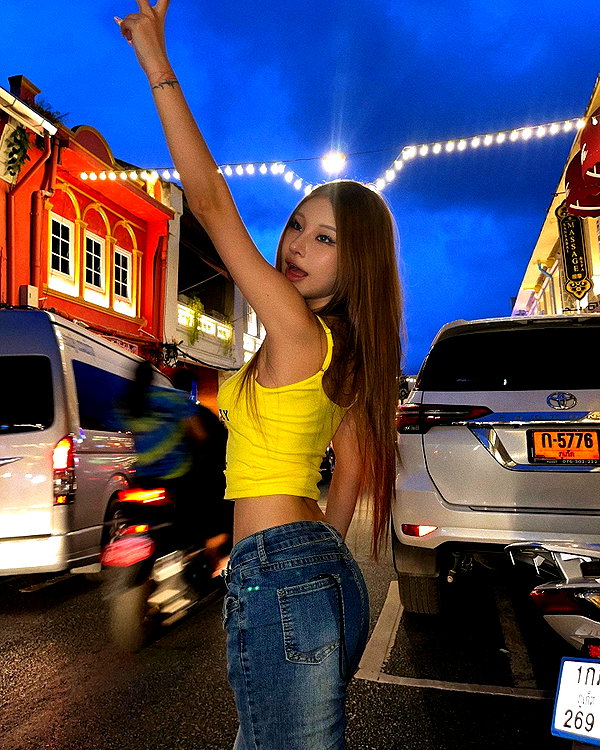 ll.lu1s instagram image archive image