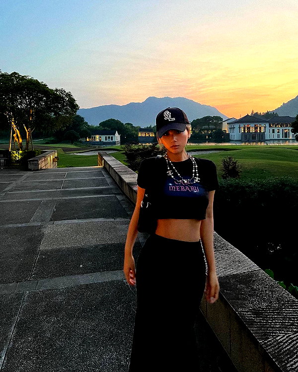 kelseydopegal instagram image archive image