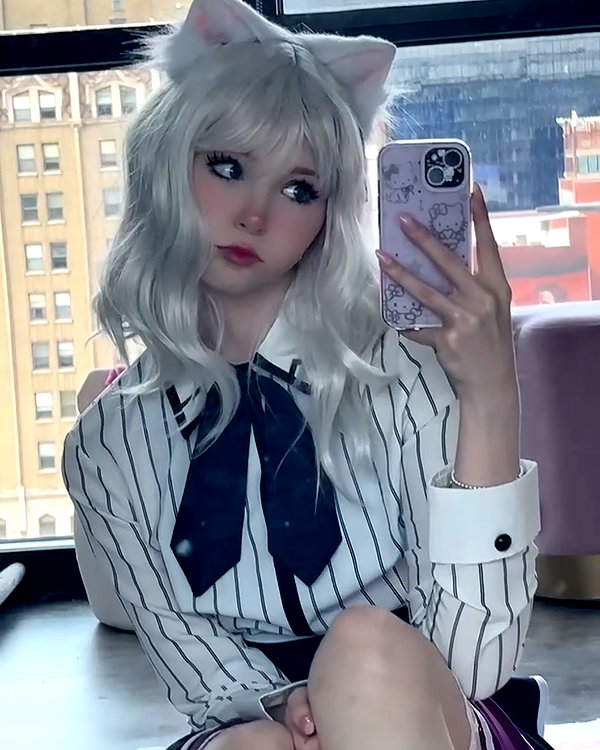 mennyaah instagram image archive image