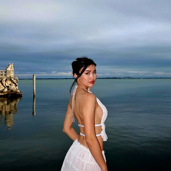lyhythuedoxinh instagram image archive image