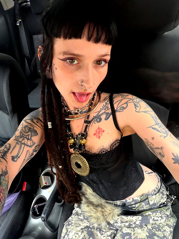 strawberryshanz instagram image archive image