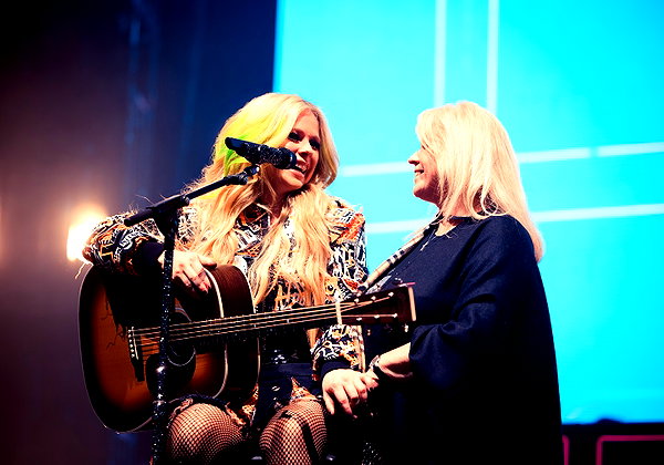 avrillavigne instagram image archive image