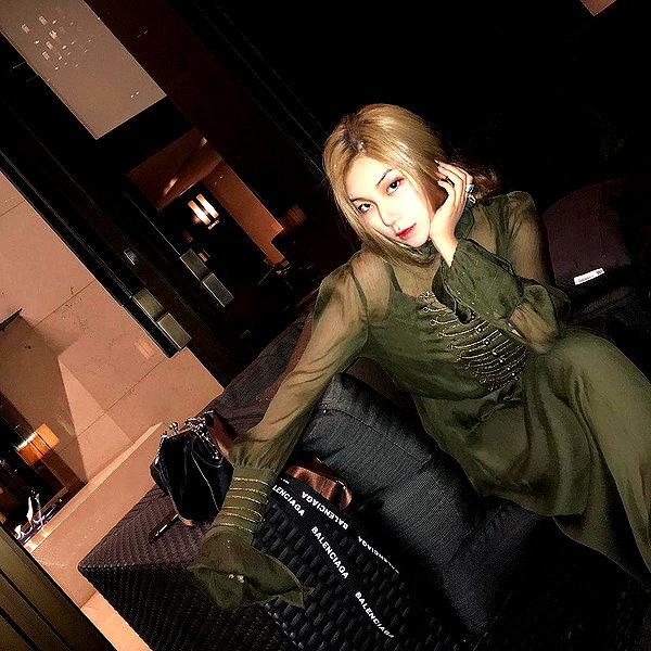kelseydopegal instagram image archive image
