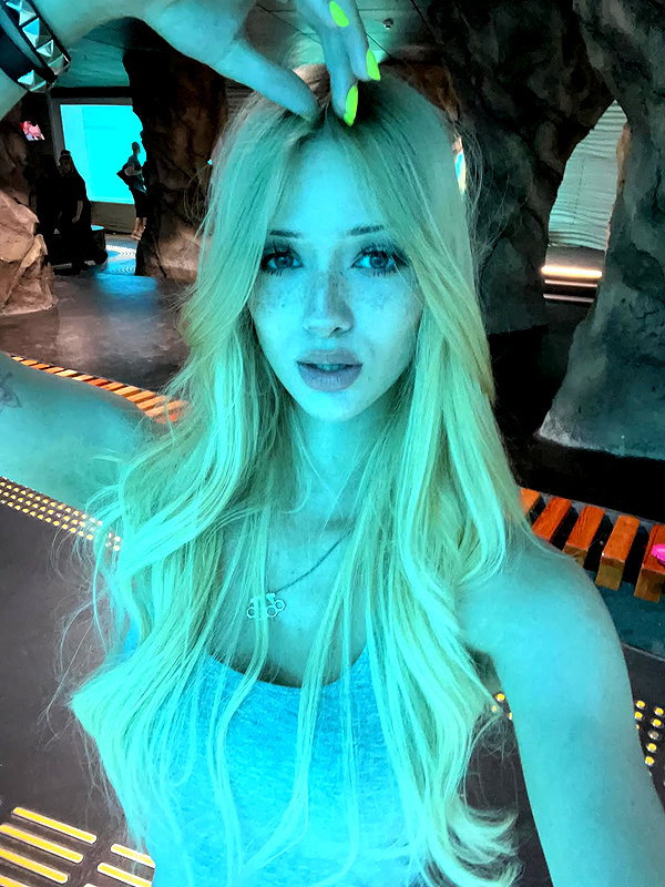 chrisstinalekss instagram image archive image