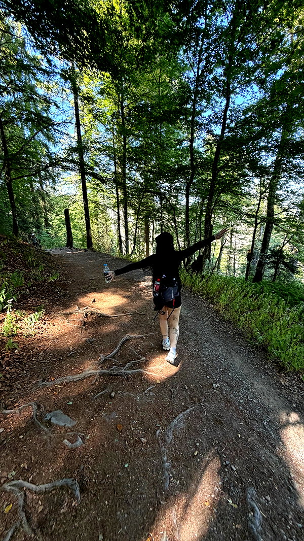 karin_orhov instagram image archive image