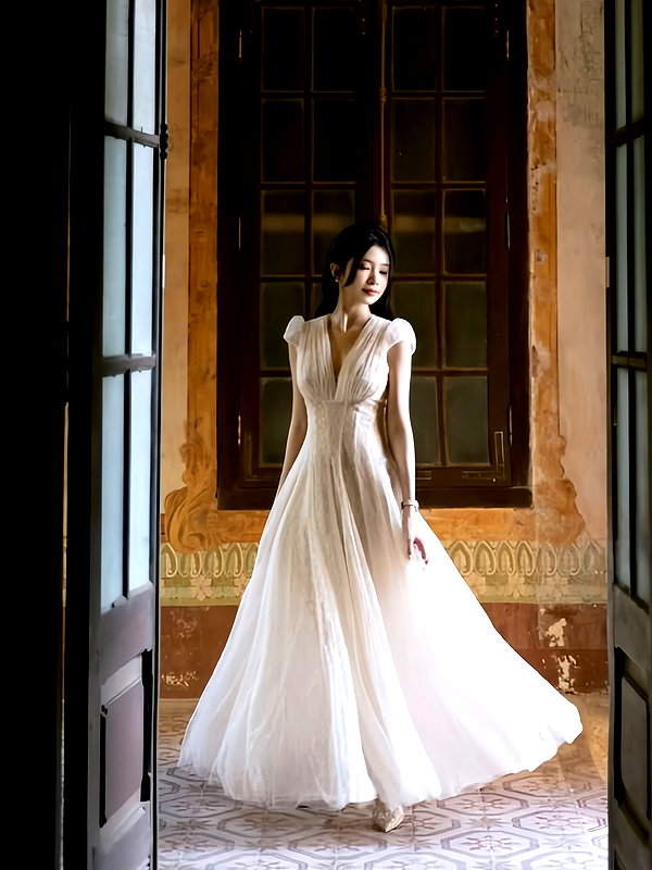 lyhythuedoxinh instagram image archive image