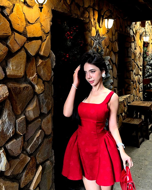 lyhythuedoxinh instagram image archive image