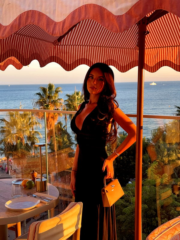 zoeliss instagram image archive image