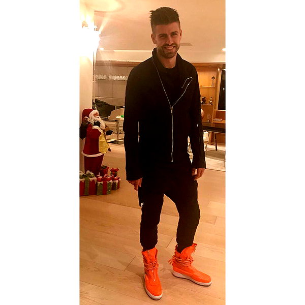 shakira instagram image archive image