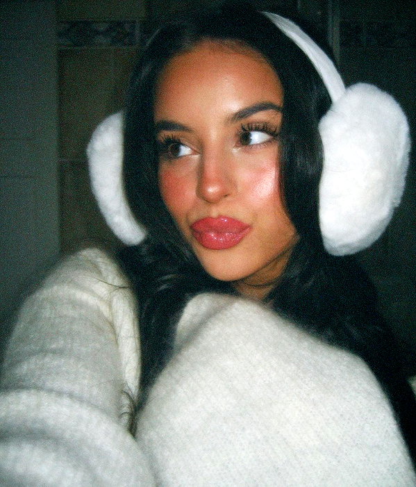 zoeliss instagram image archive image