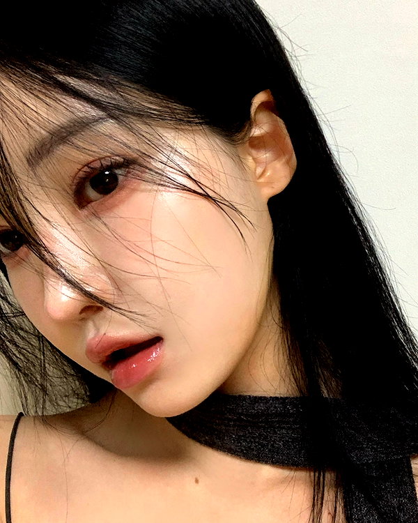 daxbin instagram image archive image
