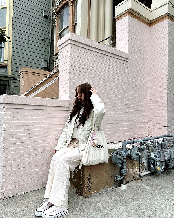 1uvgabi instagram image archive image