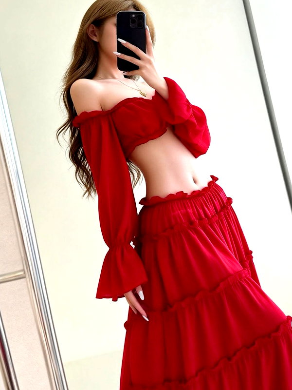 lyhythuedoxinh instagram image archive image