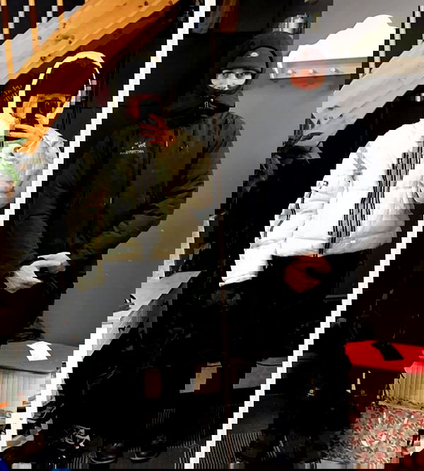 silkton image ~ Altpins