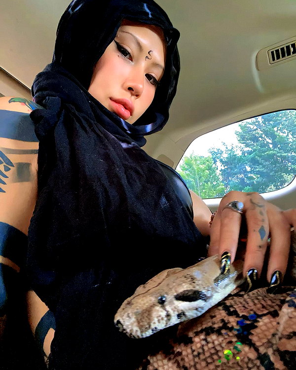darkstar_mia instagram image archive image