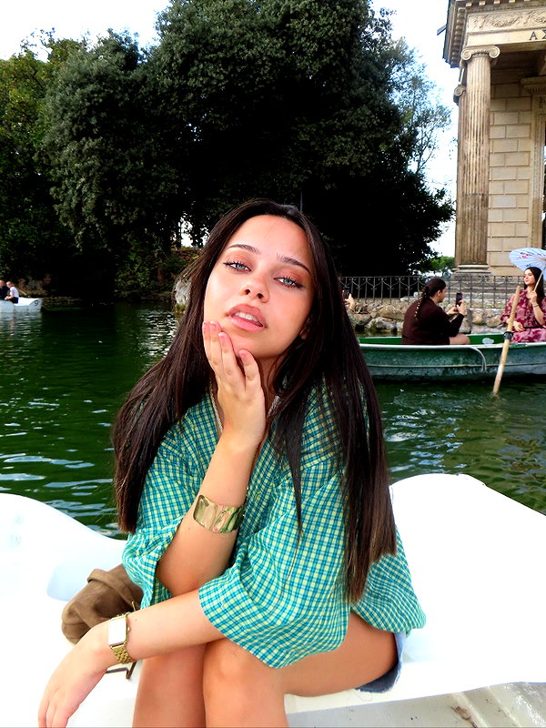 ayala.assaraf instagram image archive image