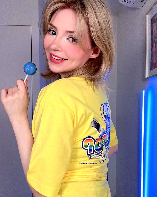 peachmilky_ instagram image archive image