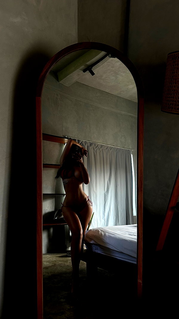 ann.shellll archive image