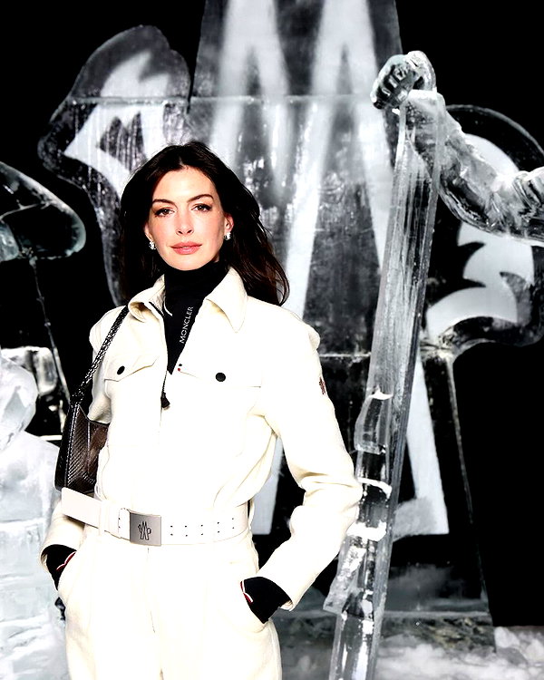 annehathaway instagram image archive image