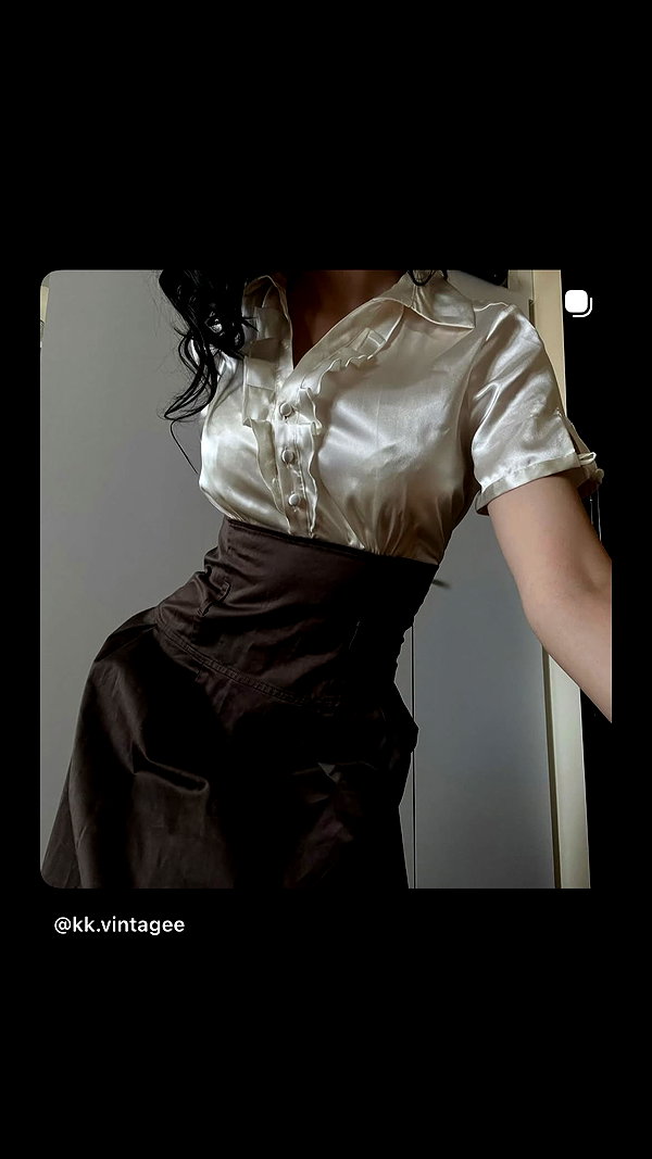 kk.vintagee instagram image archive image