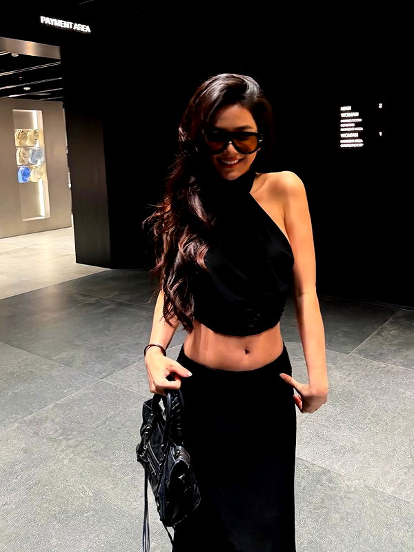 lyhythuedoxinh instagram image archive image