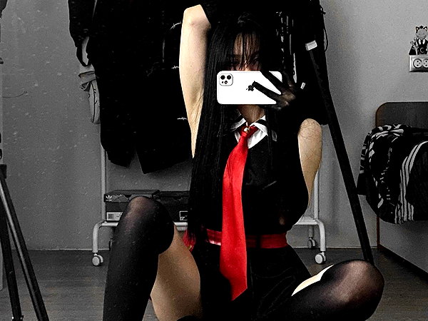glowmoonshorty instagram image archive image