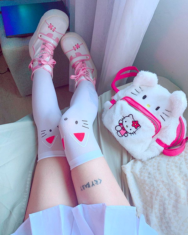 jadelaverne instagram image archive image