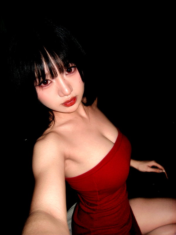 150_aiko instagram image archive image