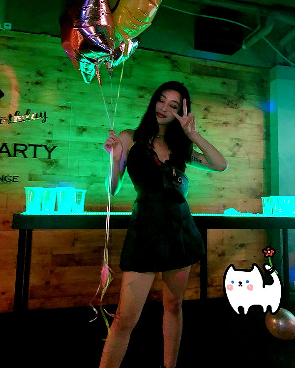 emily.ghoul instagram image archive image