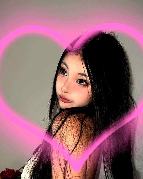 ll.lu1s instagram image archive image