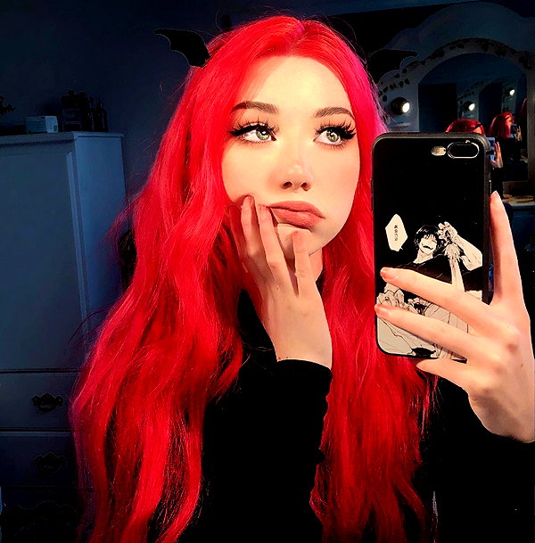 danielle.mercedie instagram image archive image