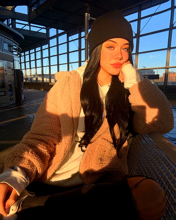 vanessa.rhd instagram image archive image