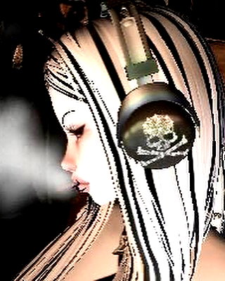 vik4au instagram image archive image