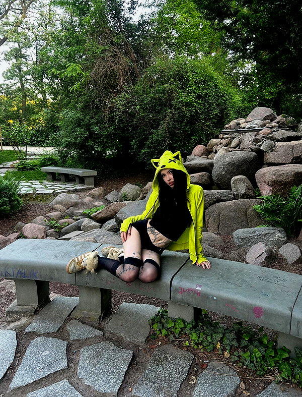 aleksaoaa instagram image archive image