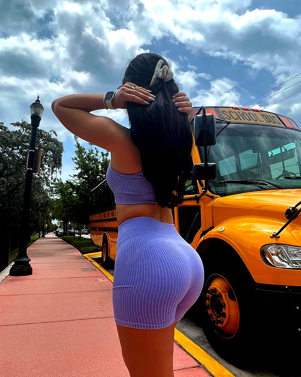 vanessa.rhd instagram image archive image