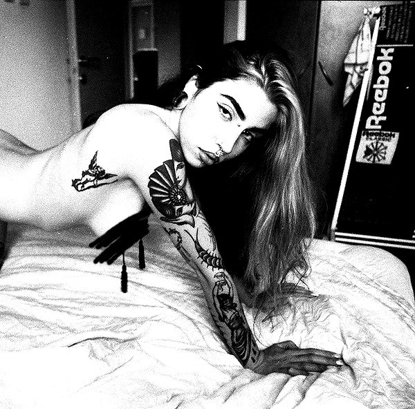 Archived image from @noyrll on Instagram