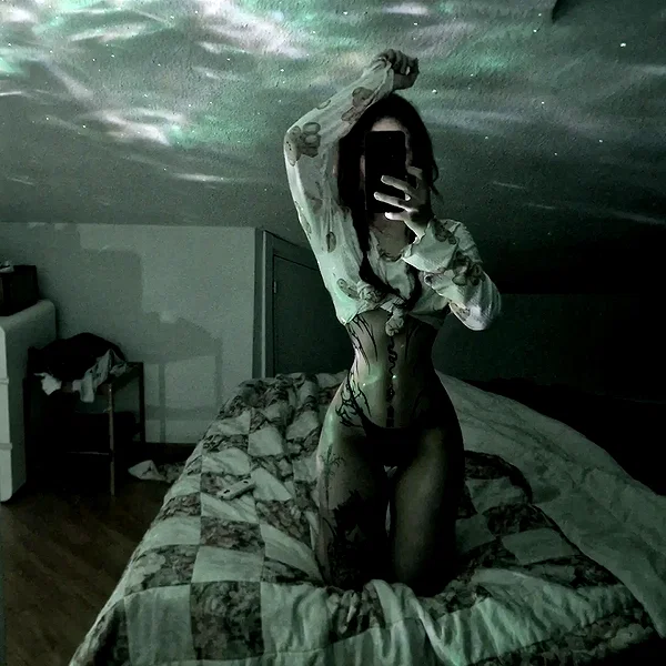 aekamee aekamee archive image